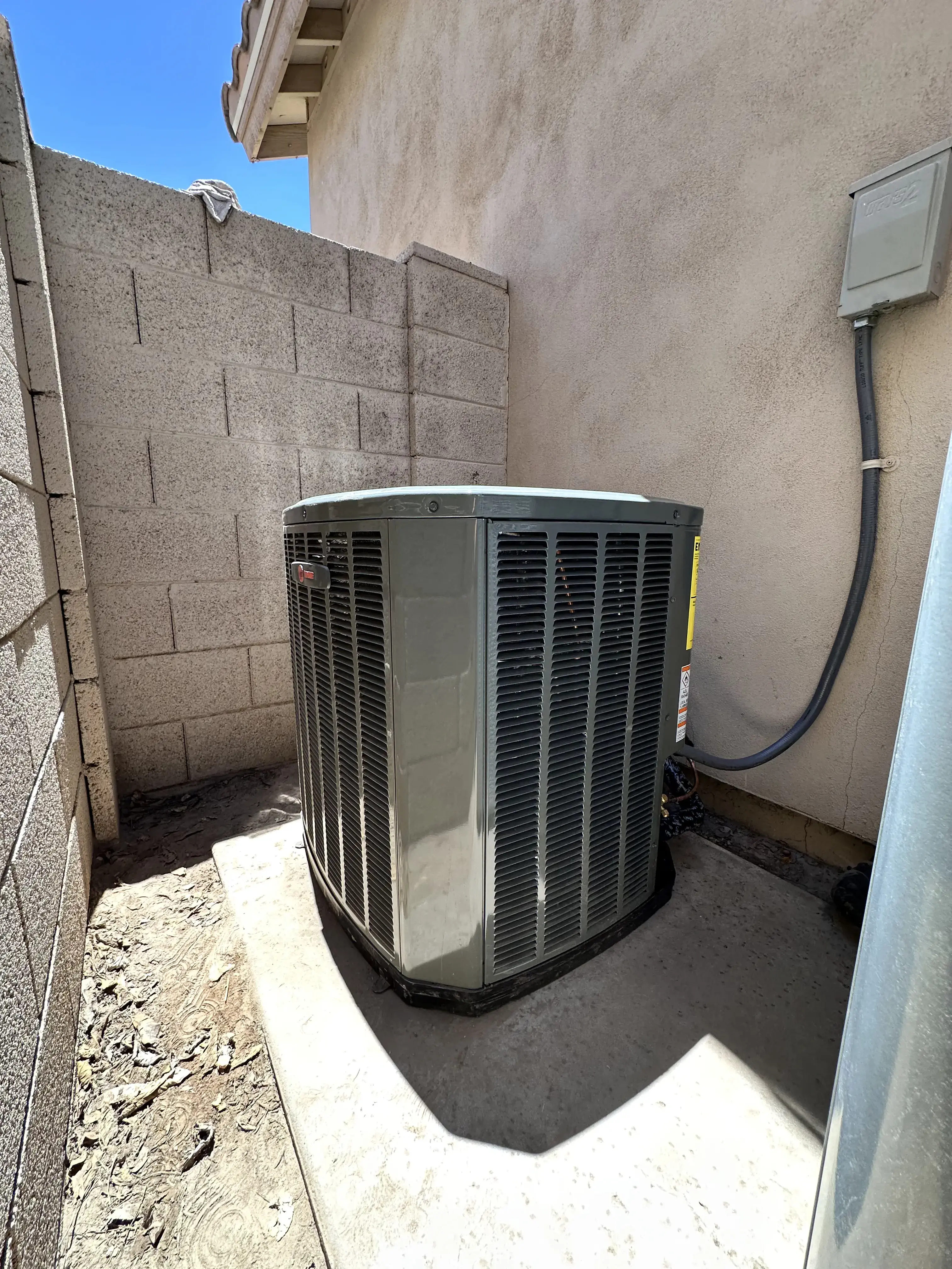 Outdoor AC unit